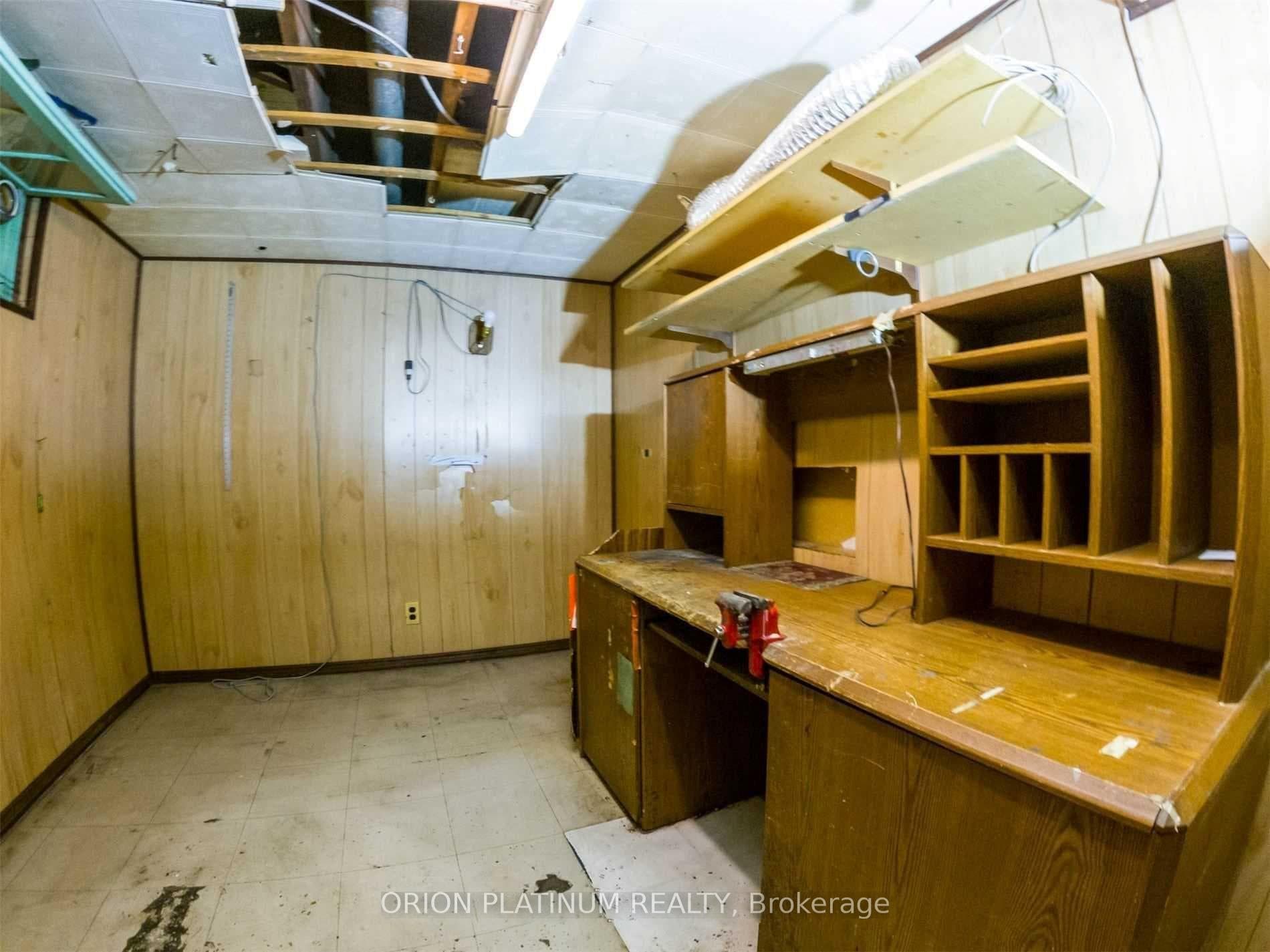 1 McCallum Court photo 16