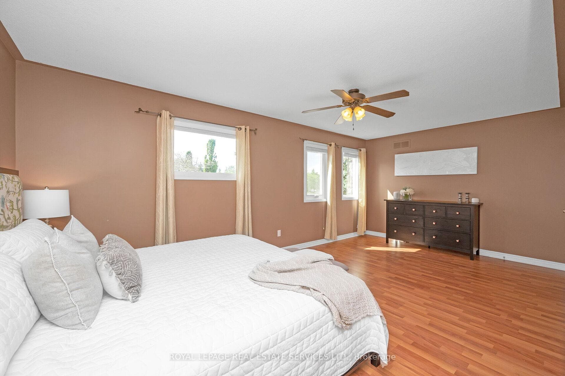 2872 Arlington Drive photo 20
