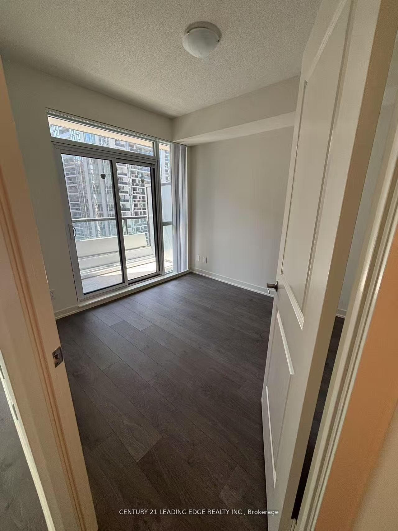 4955 Yonge Street Unit 1115 photo 9