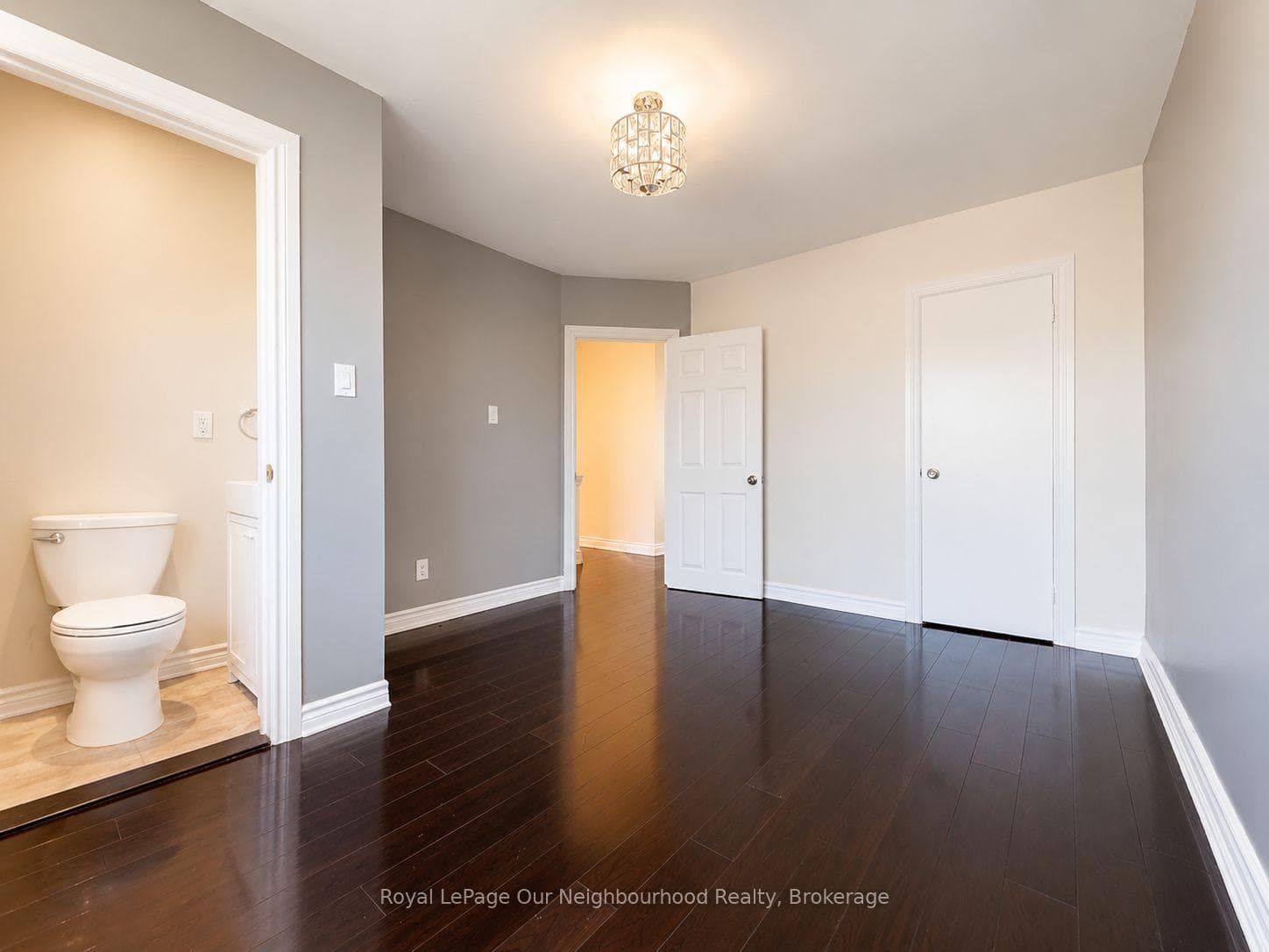 728 Weston Road photo 8