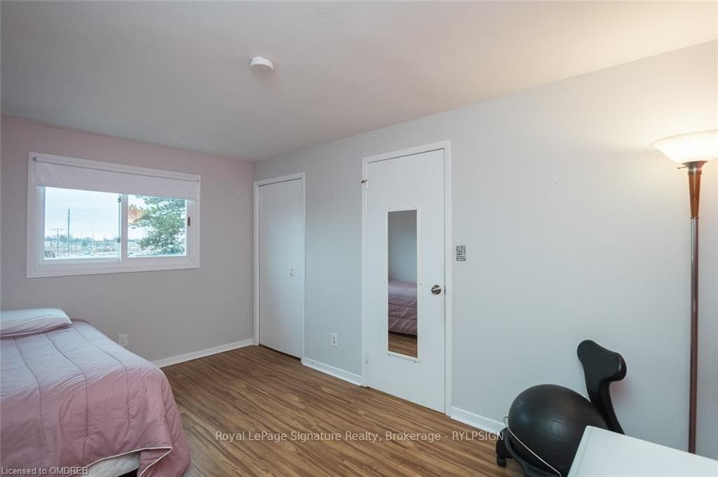 10 LORNE SCOTS Drive photo 16