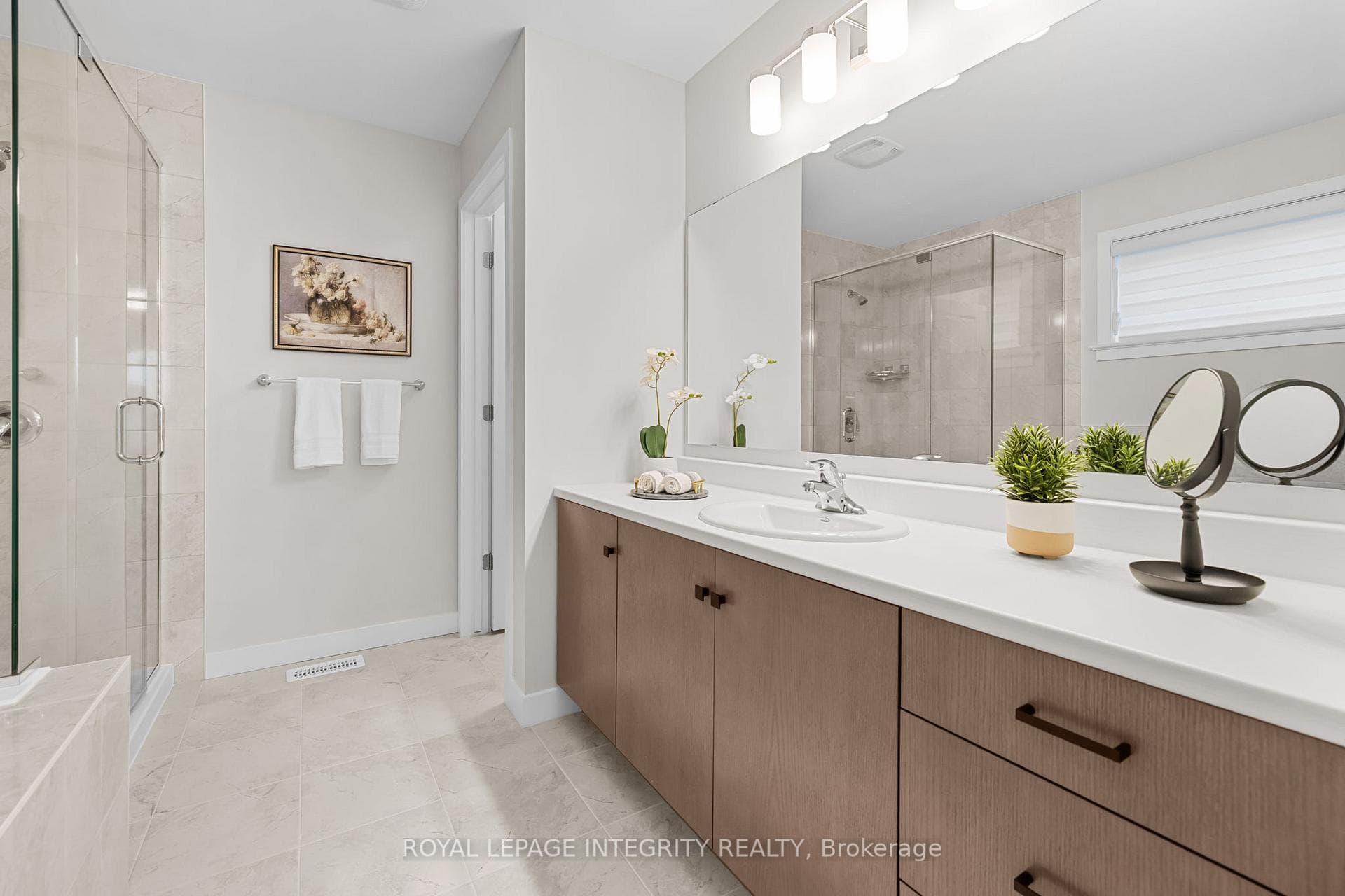 428 Gidran Circle photo 24