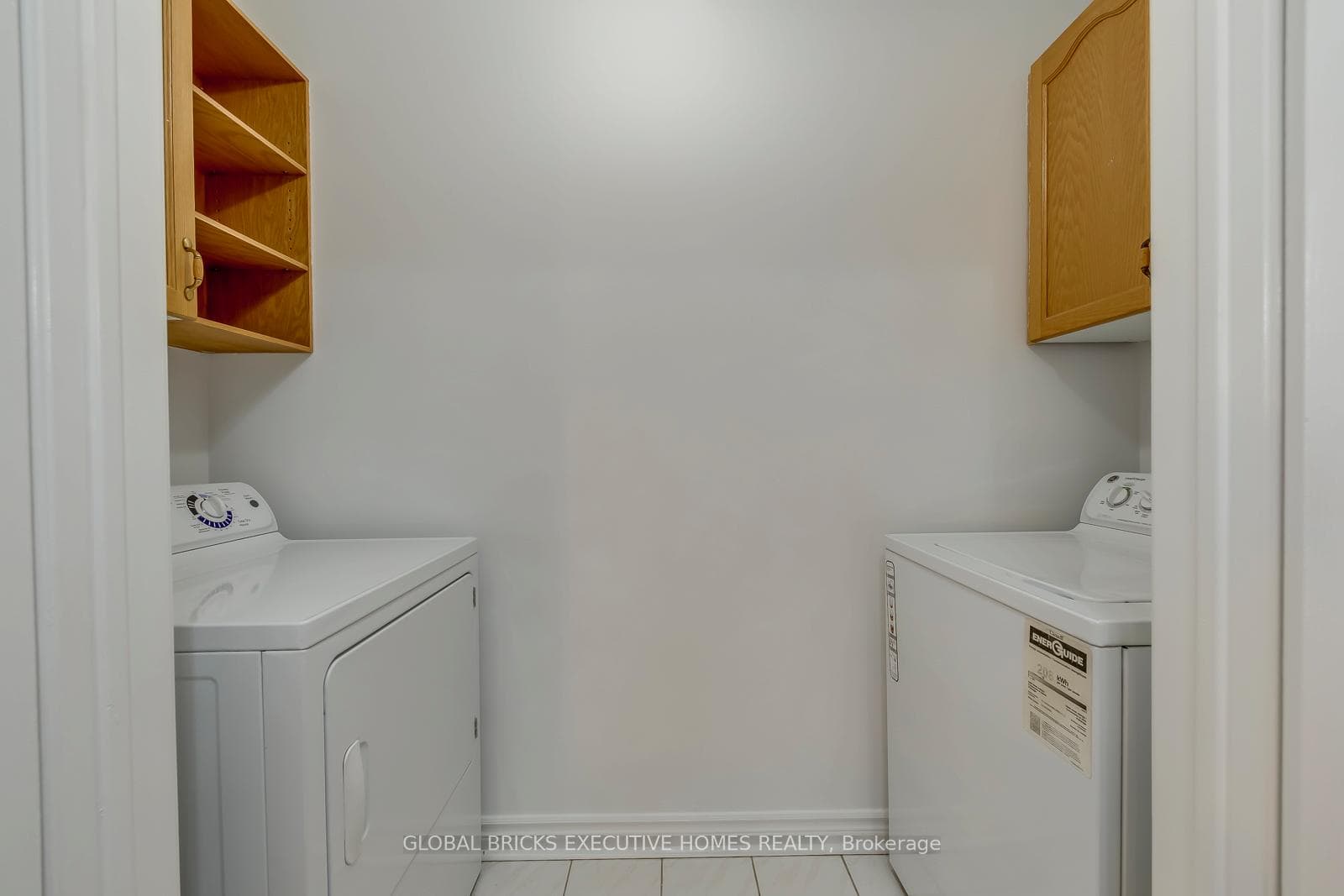 5690 Wells Place photo 27
