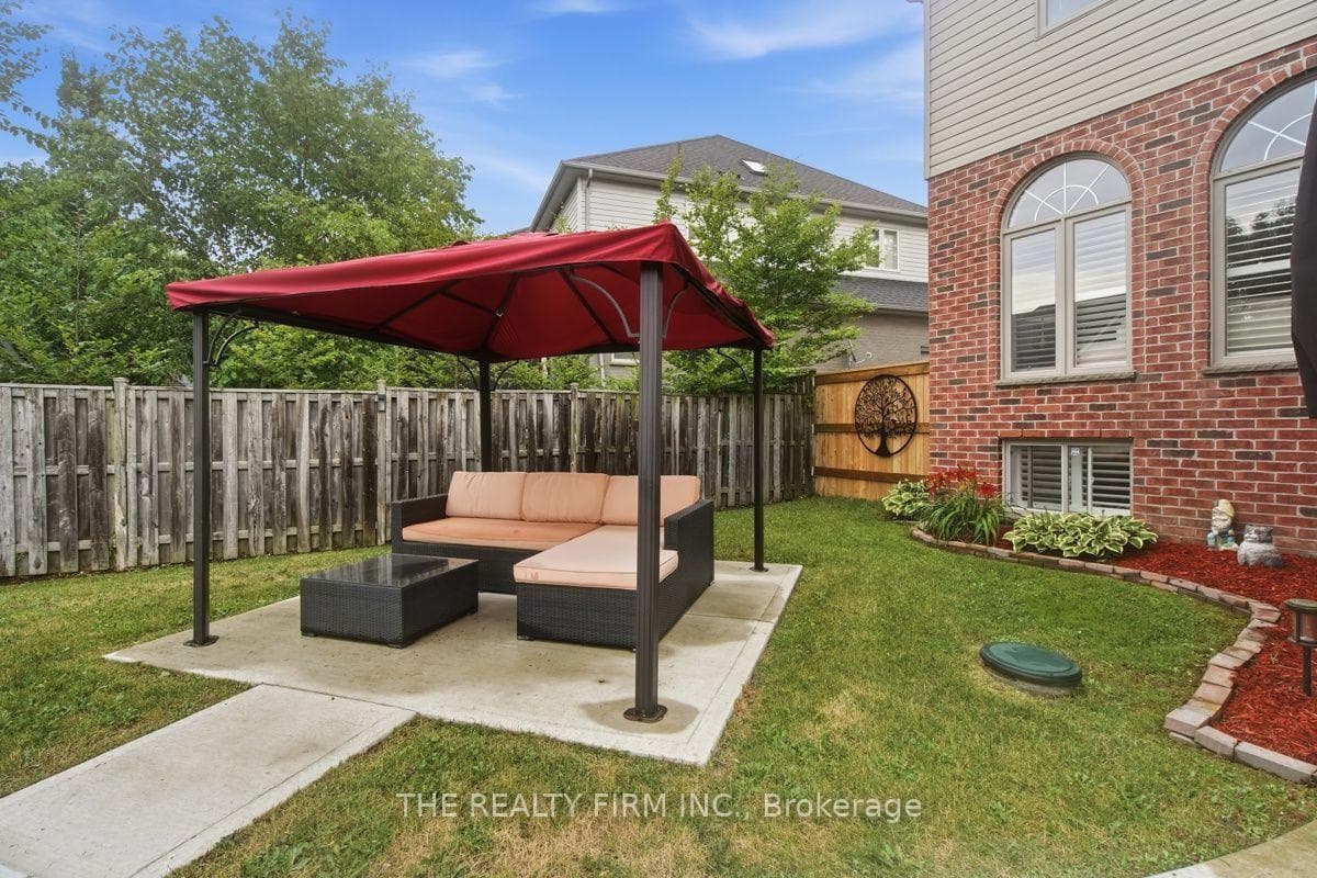 552 Mcgarrell Place photo 41