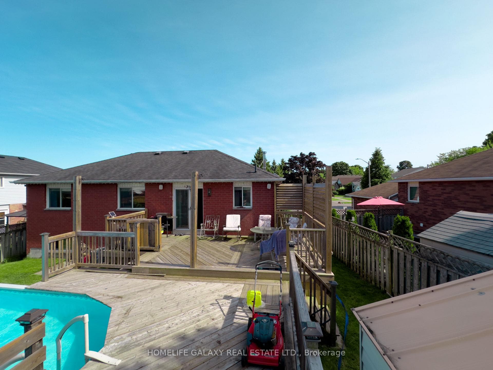 135 Trudeau Drive photo 37