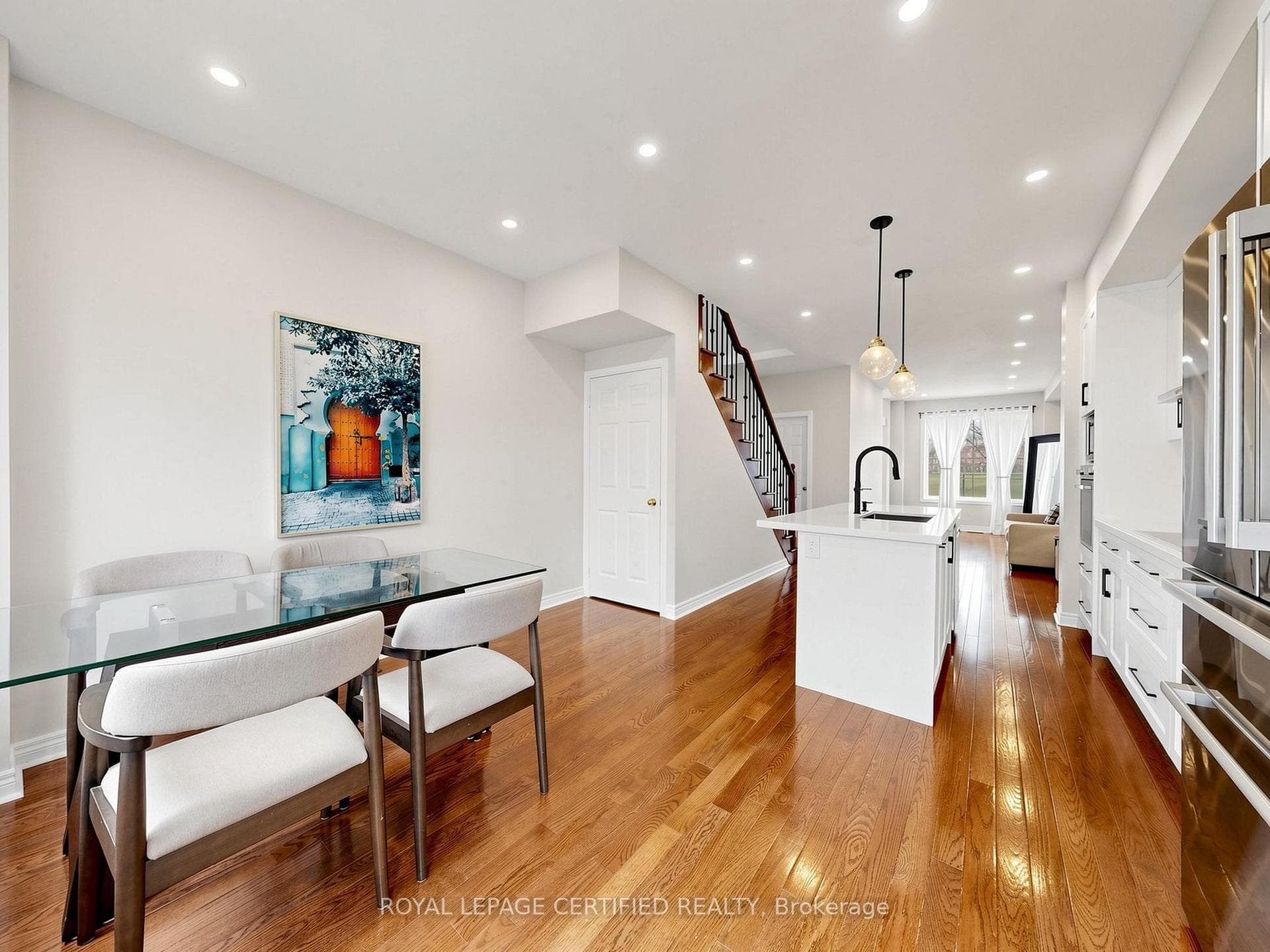 47 Red Brick Road photo 9