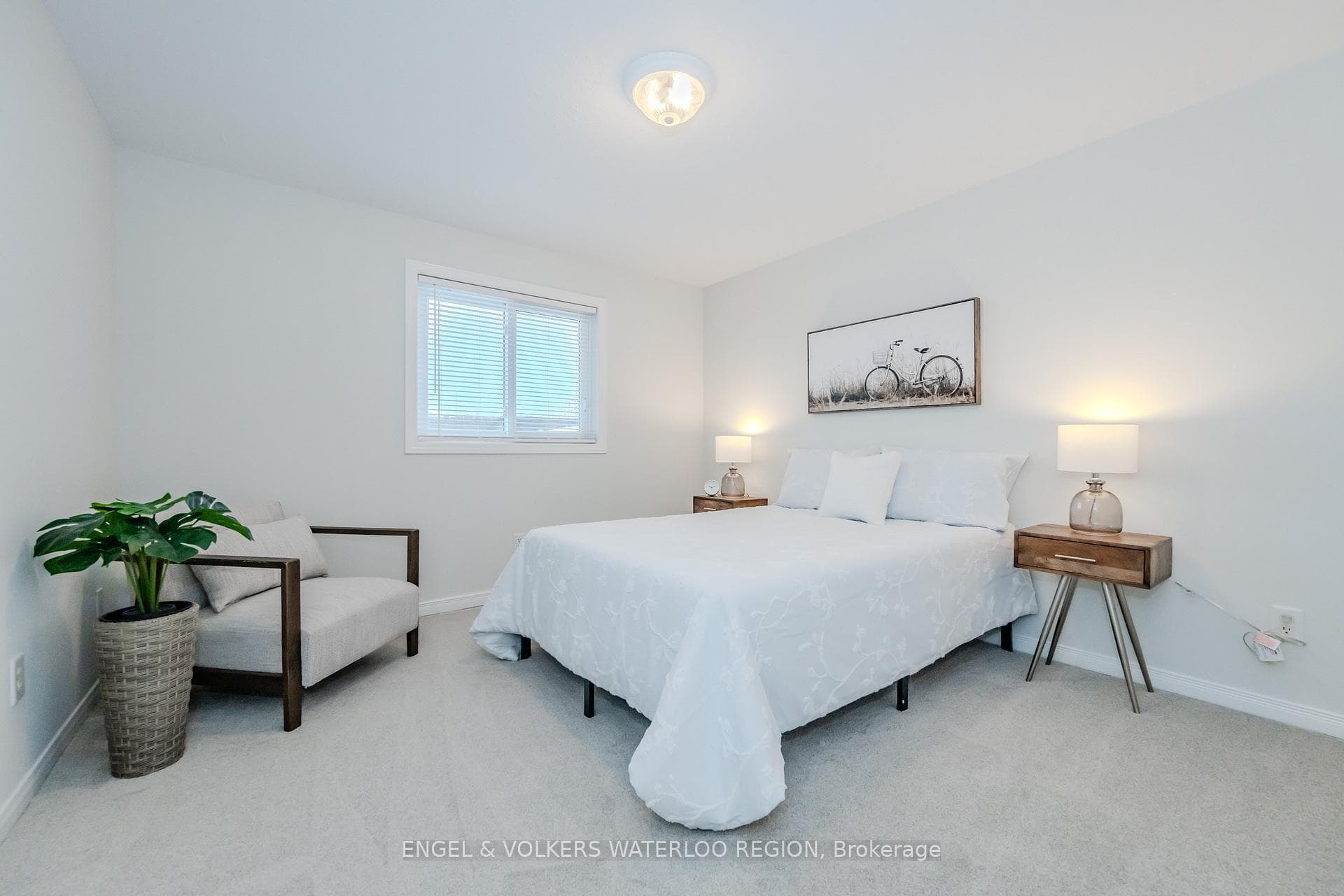 703 Karlsfeld Road photo 23