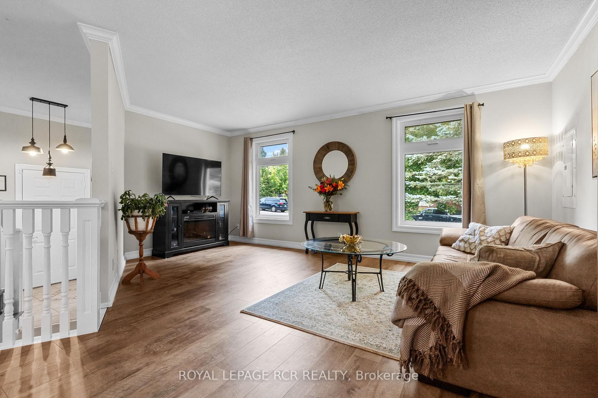 56 Wilson Crescent photo 8