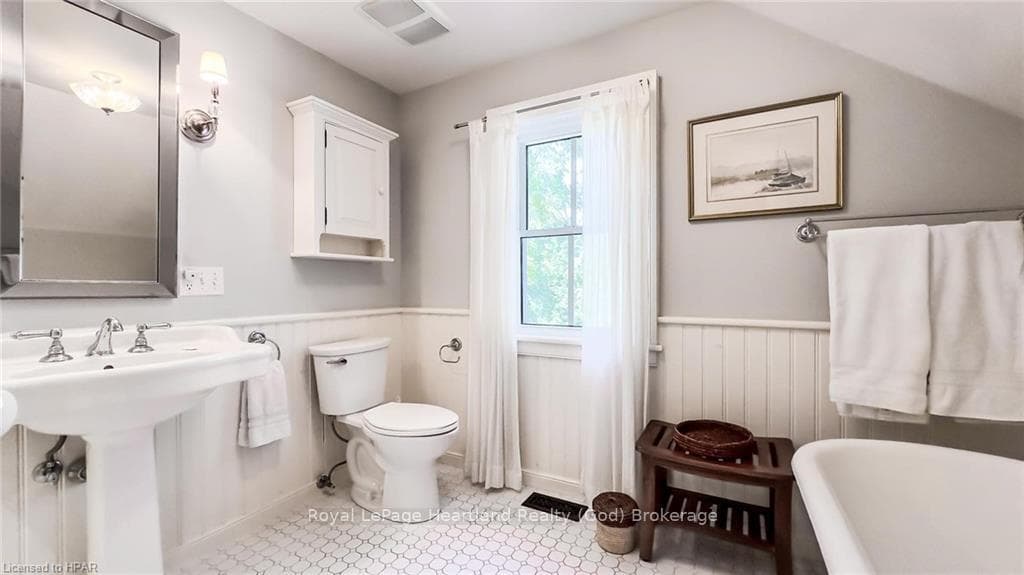 17 COLINA Street photo 36