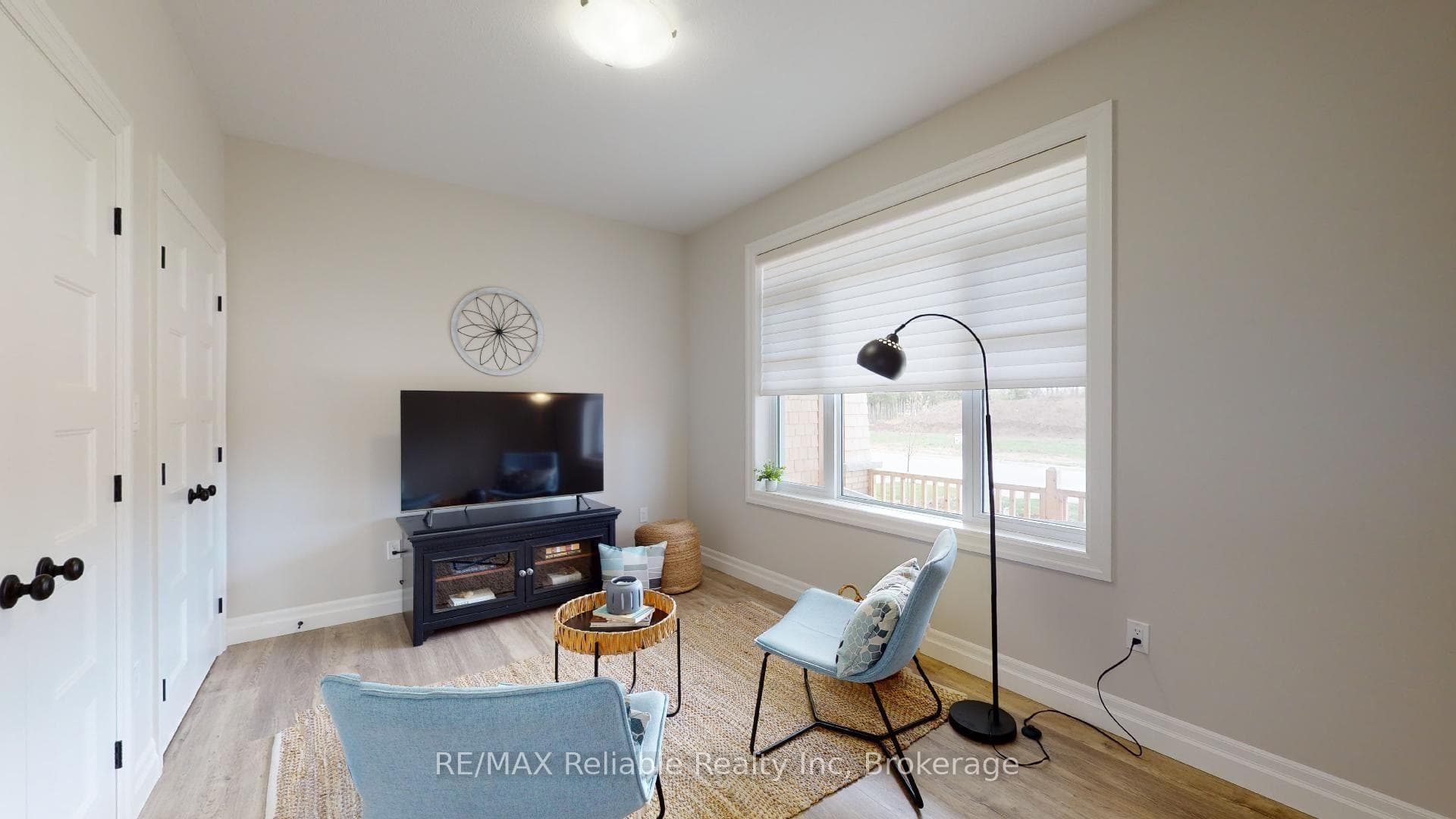 7 Thimbleweed Drive photo 21