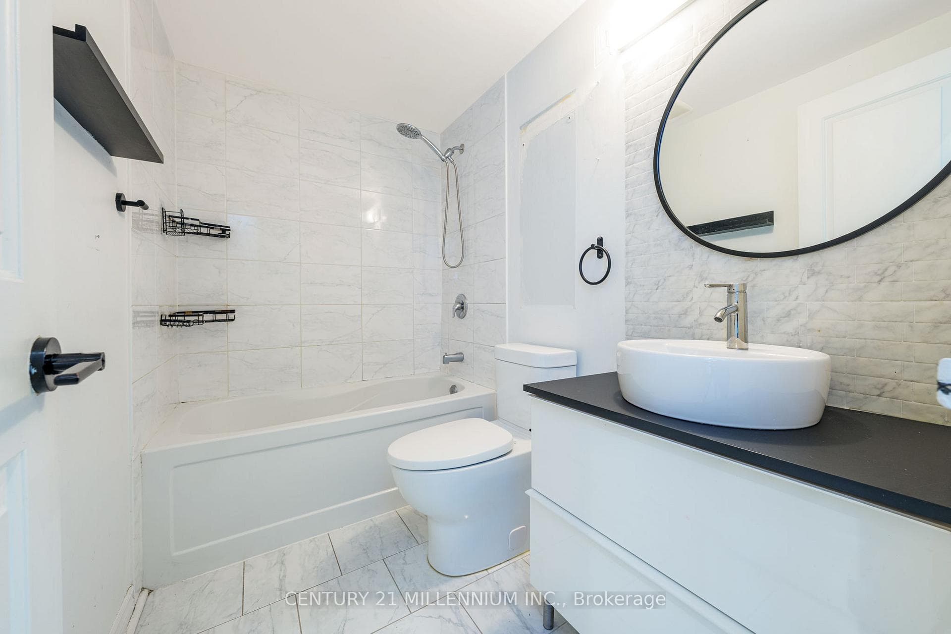 2556 Argyle Road Unit 107 photo 24