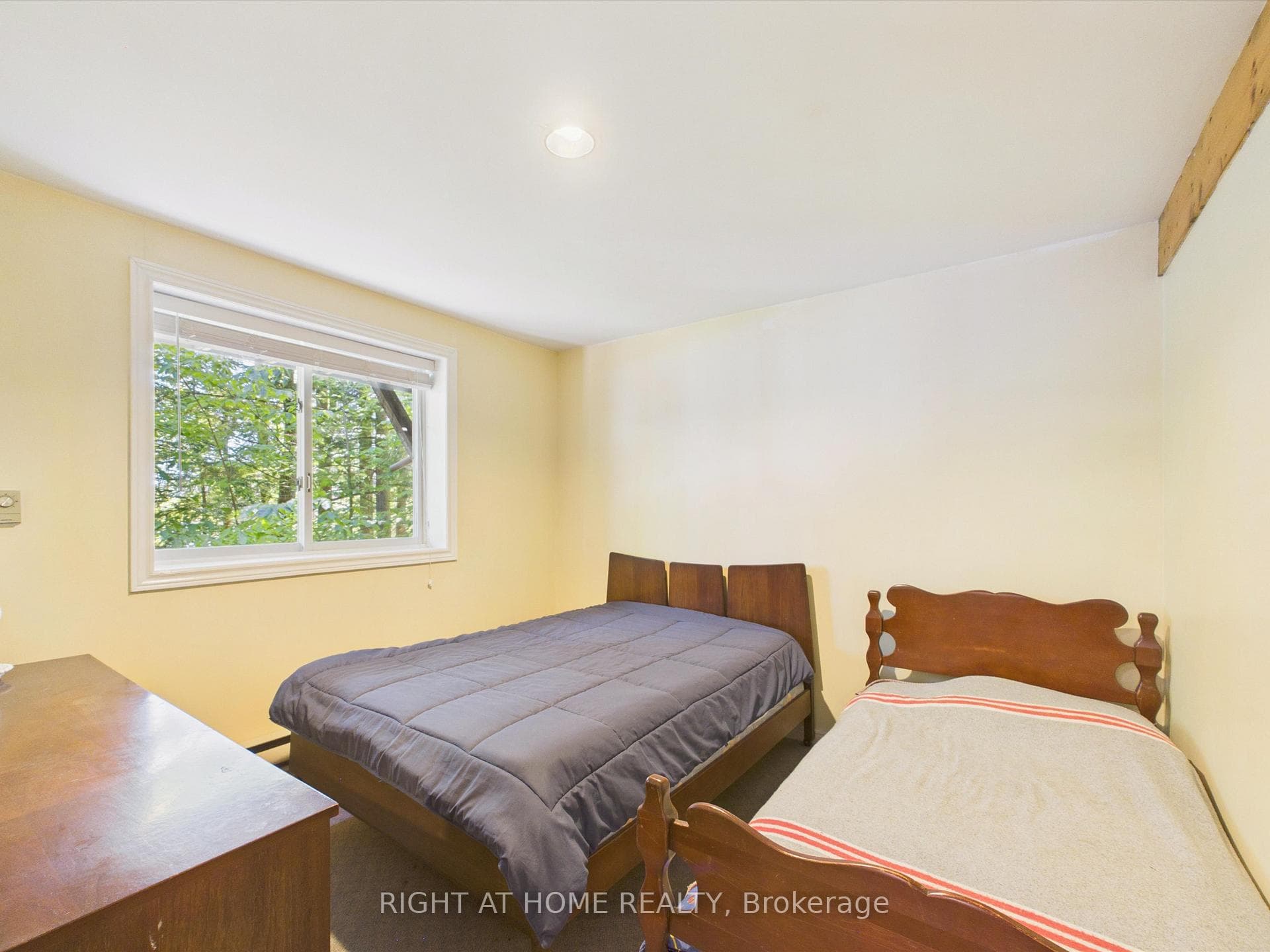 1527 Moon River Road photo 22
