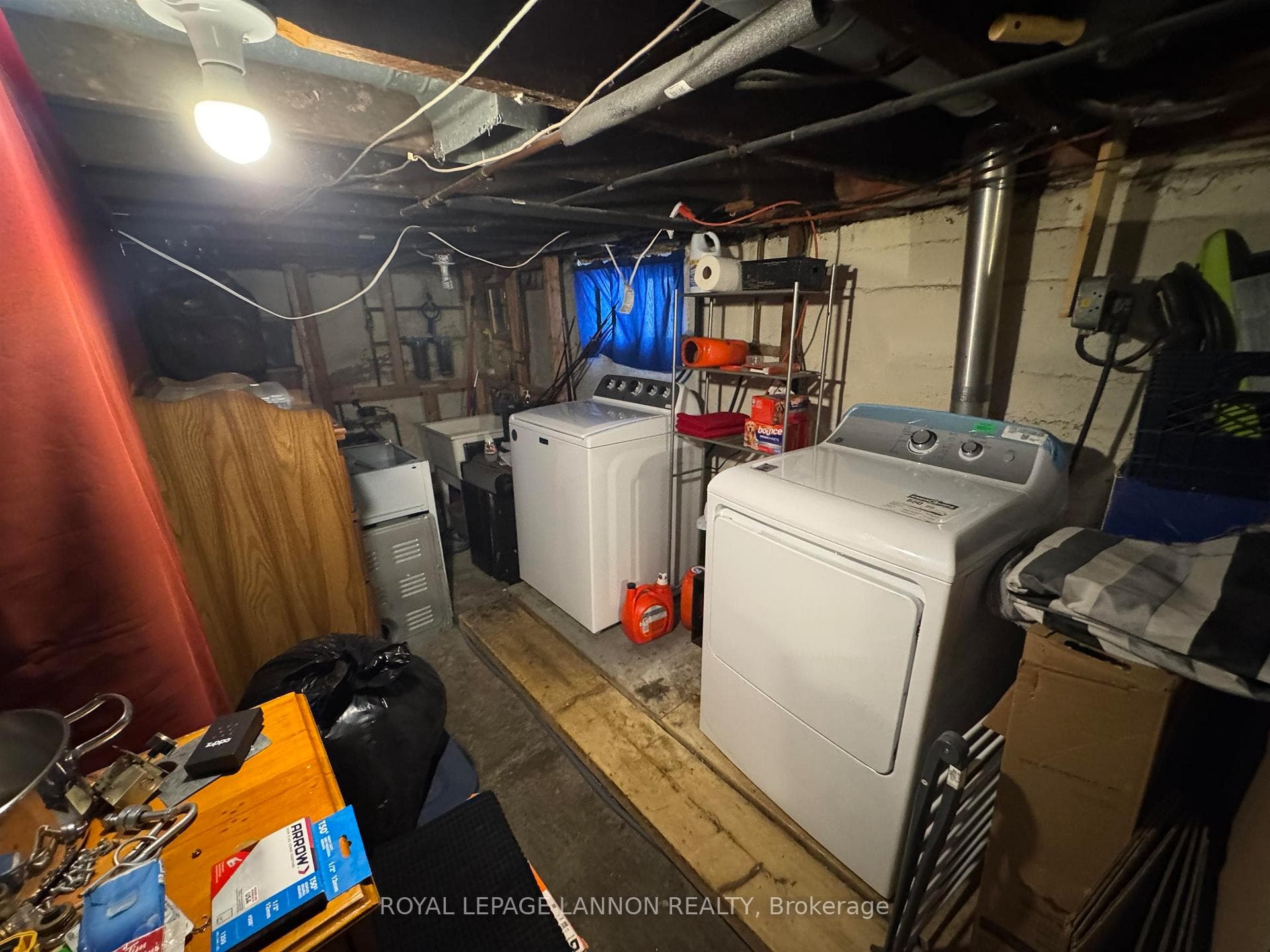221 Heron Street photo 42