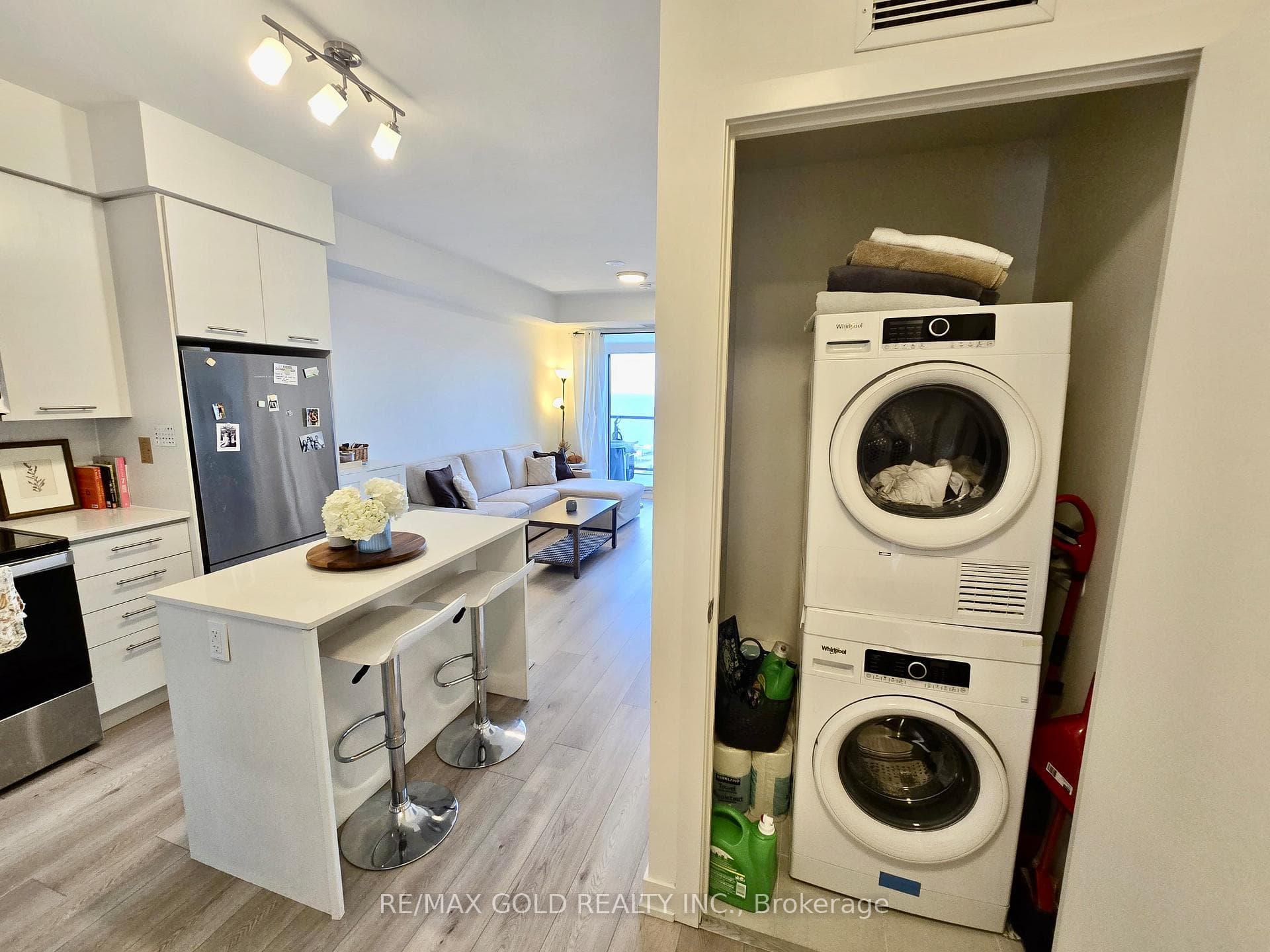 385 Winston Road Unit 1207 photo 5