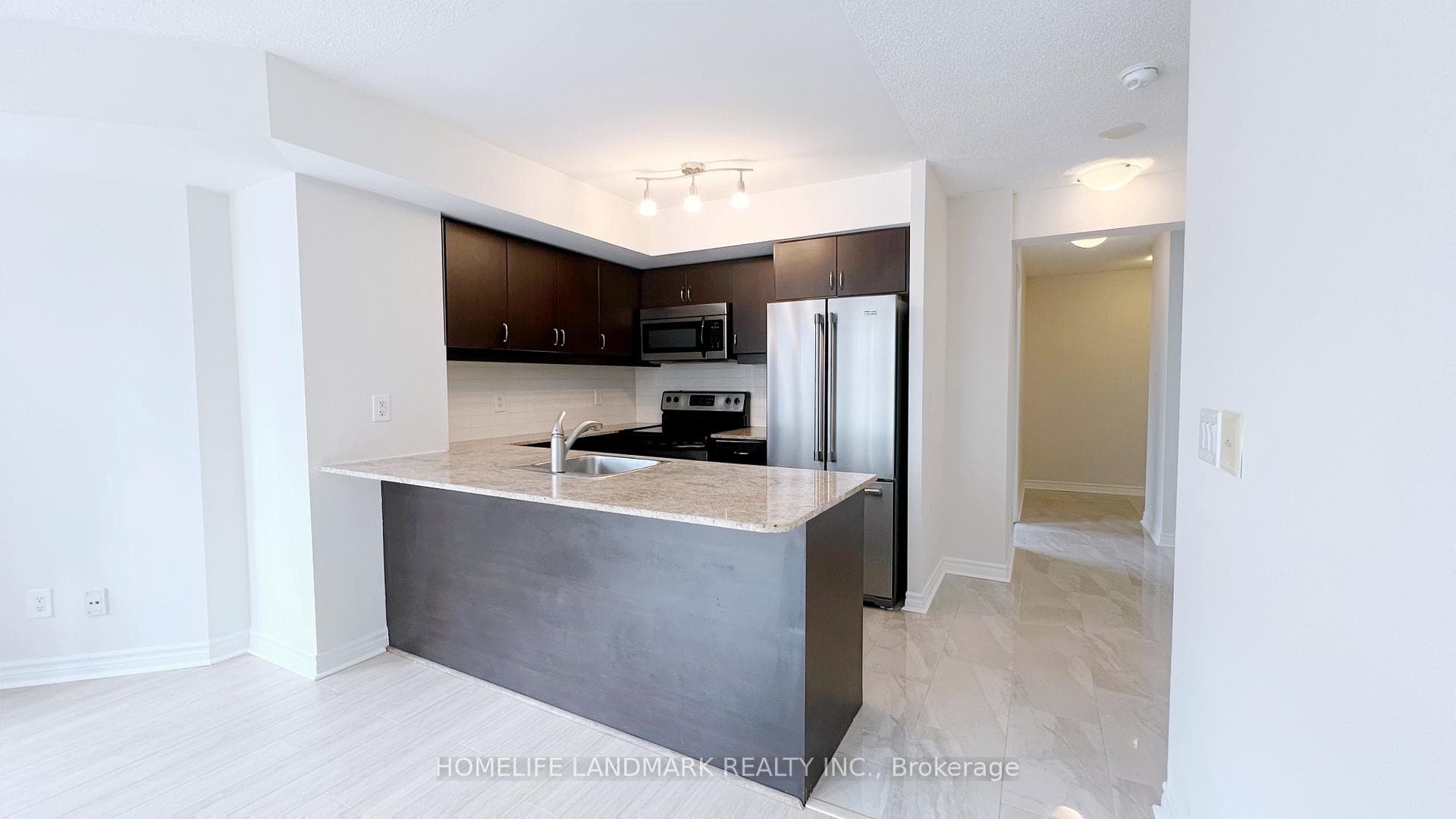 27 Rean Drive Unit 307 photo 2