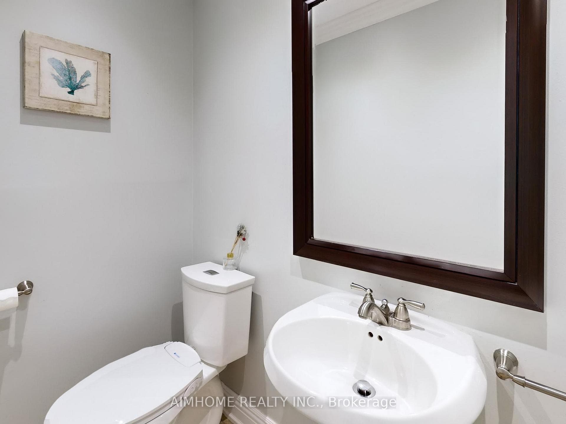 36 Liebeck Crescent photo 19
