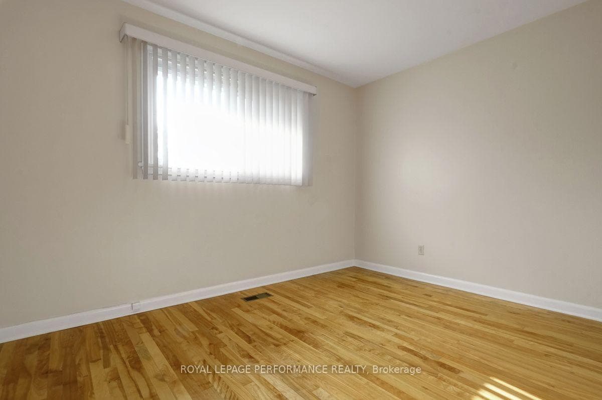 2038 Arch Street photo 12