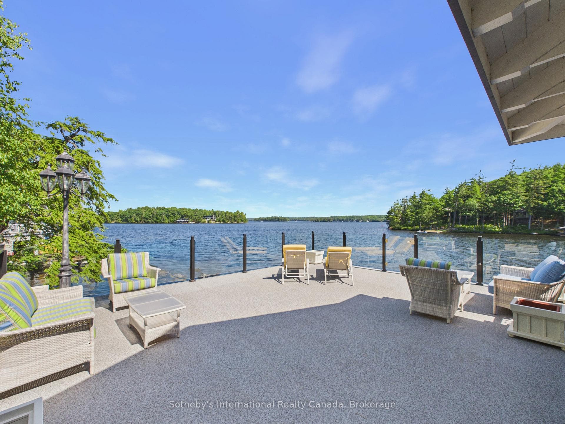 1181 Ashforth Drive photo 38