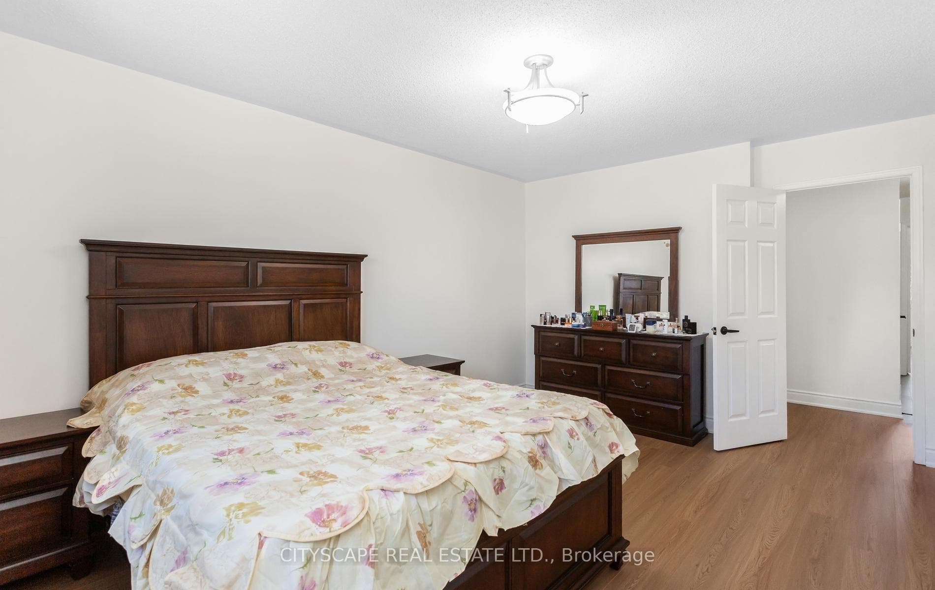 5685 Topaz Place photo 27
