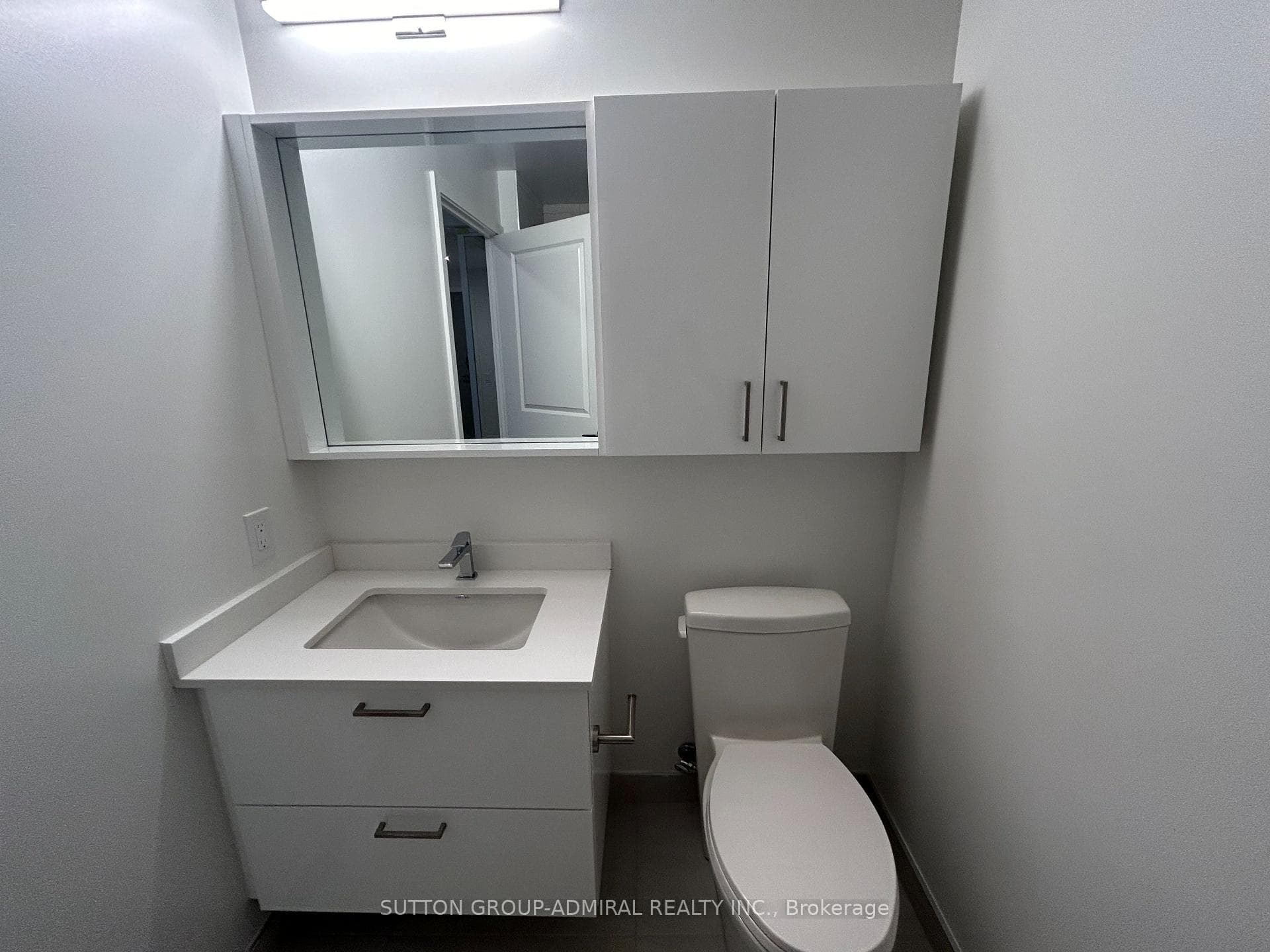 30 Upper Mall Way Unit 420 photo 12