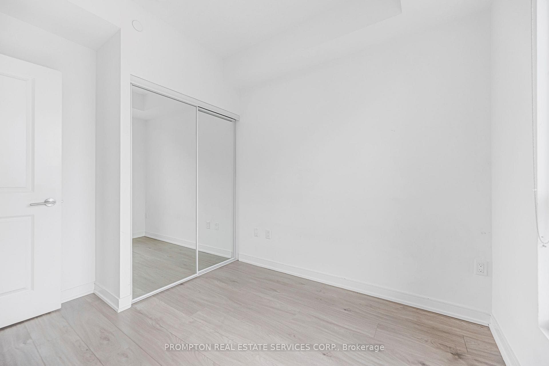 8 Nahani Way Unit 3320 photo 23