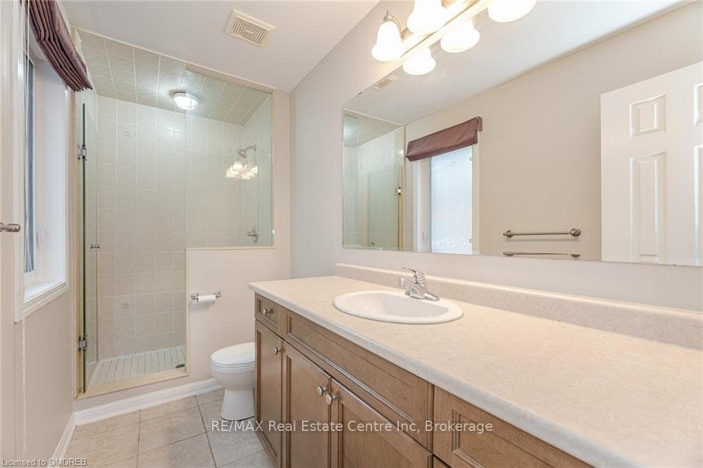 655 GERVAIS Terrace photo 26