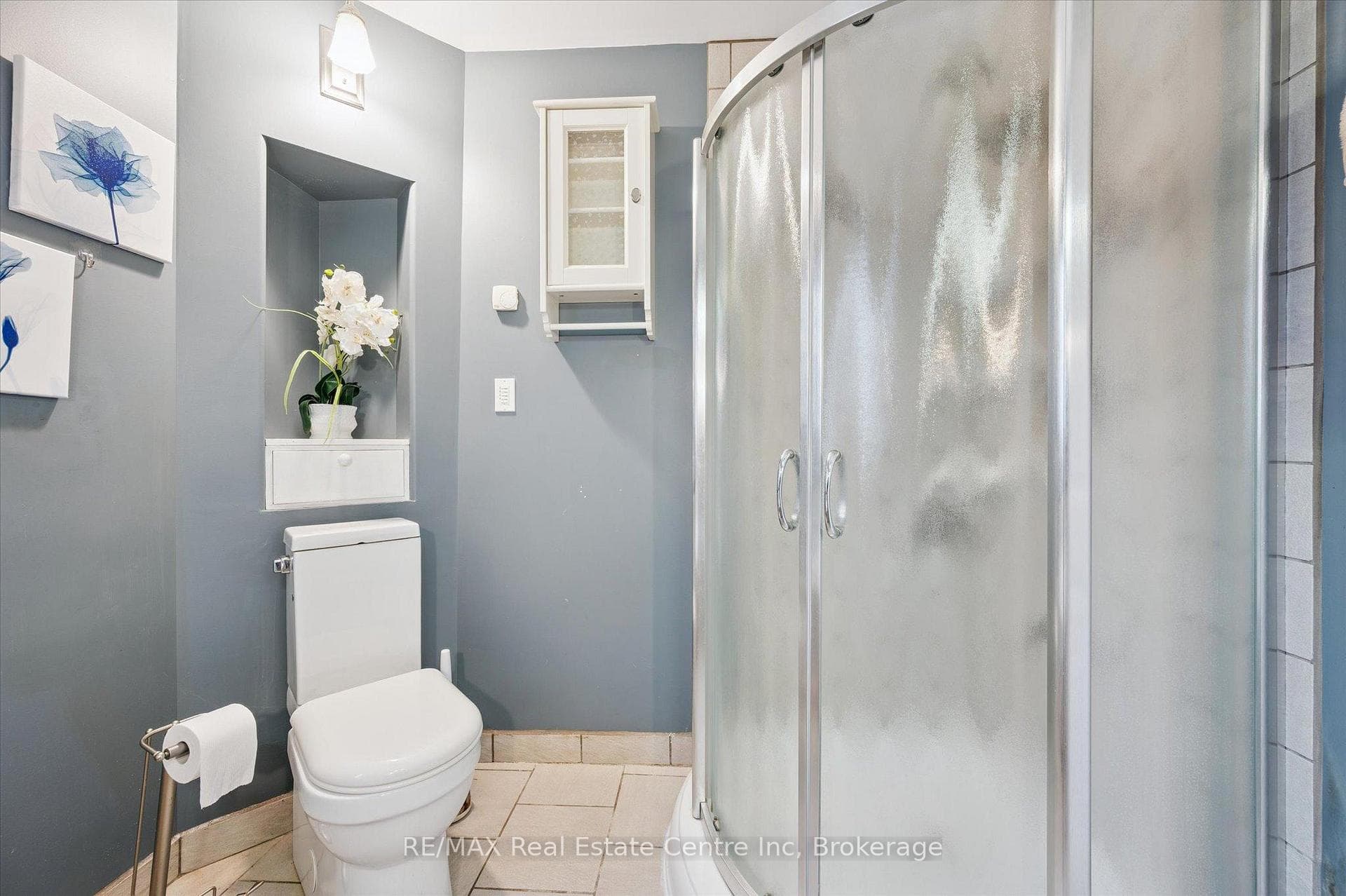 500 WATSON Parkway photo 12