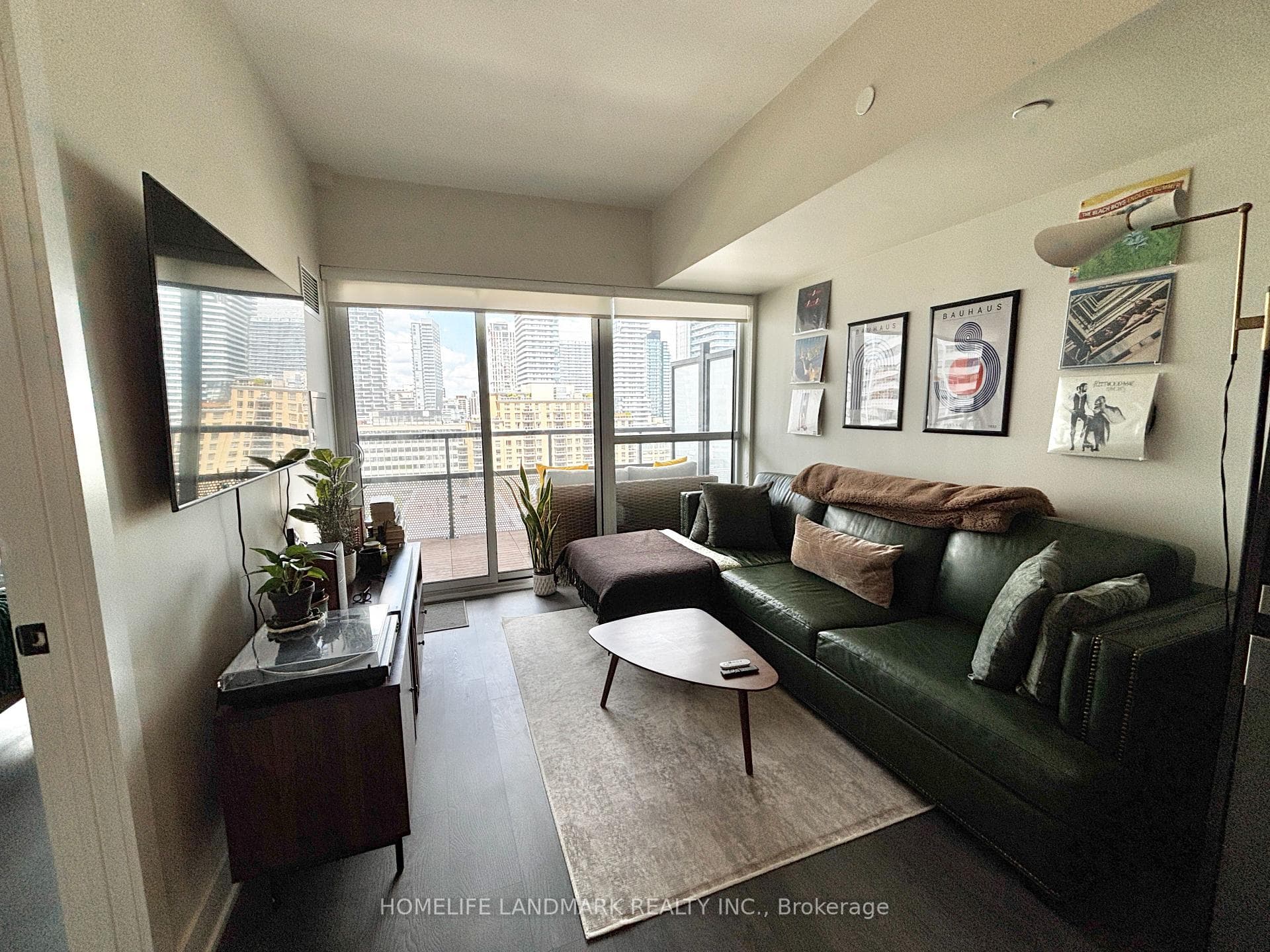 11 Lillian Street Unit 1408 photo 12