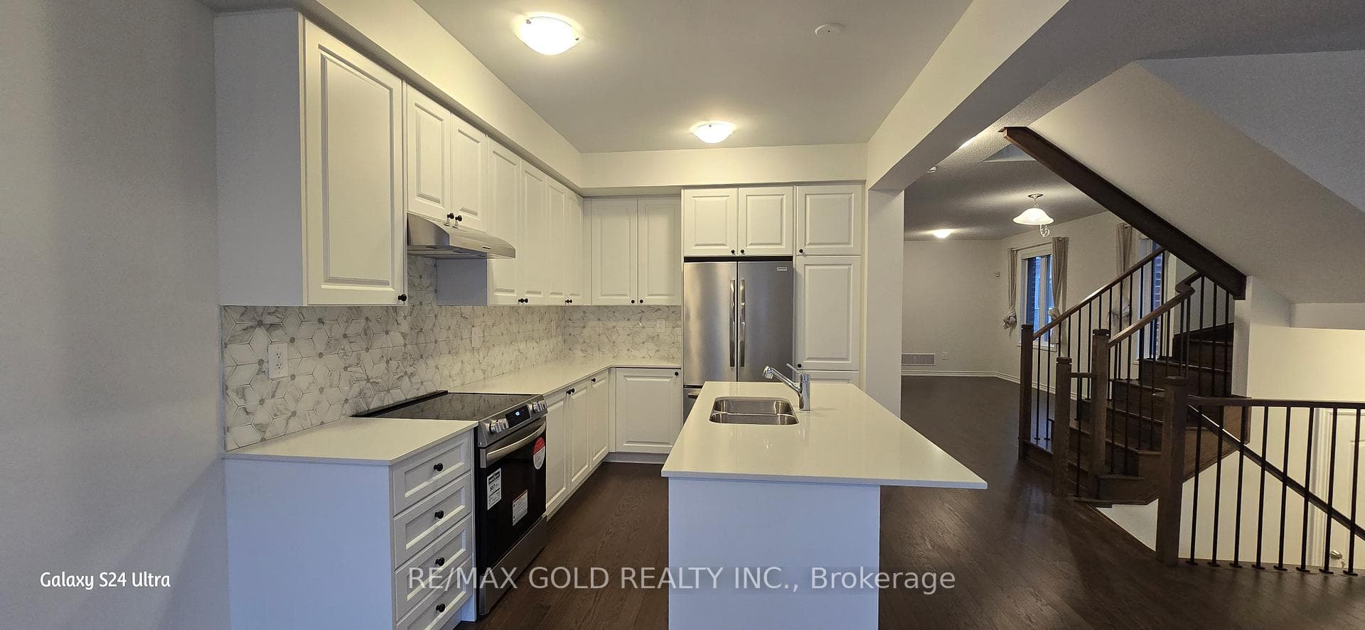 1559 Kitchen Court photo 9
