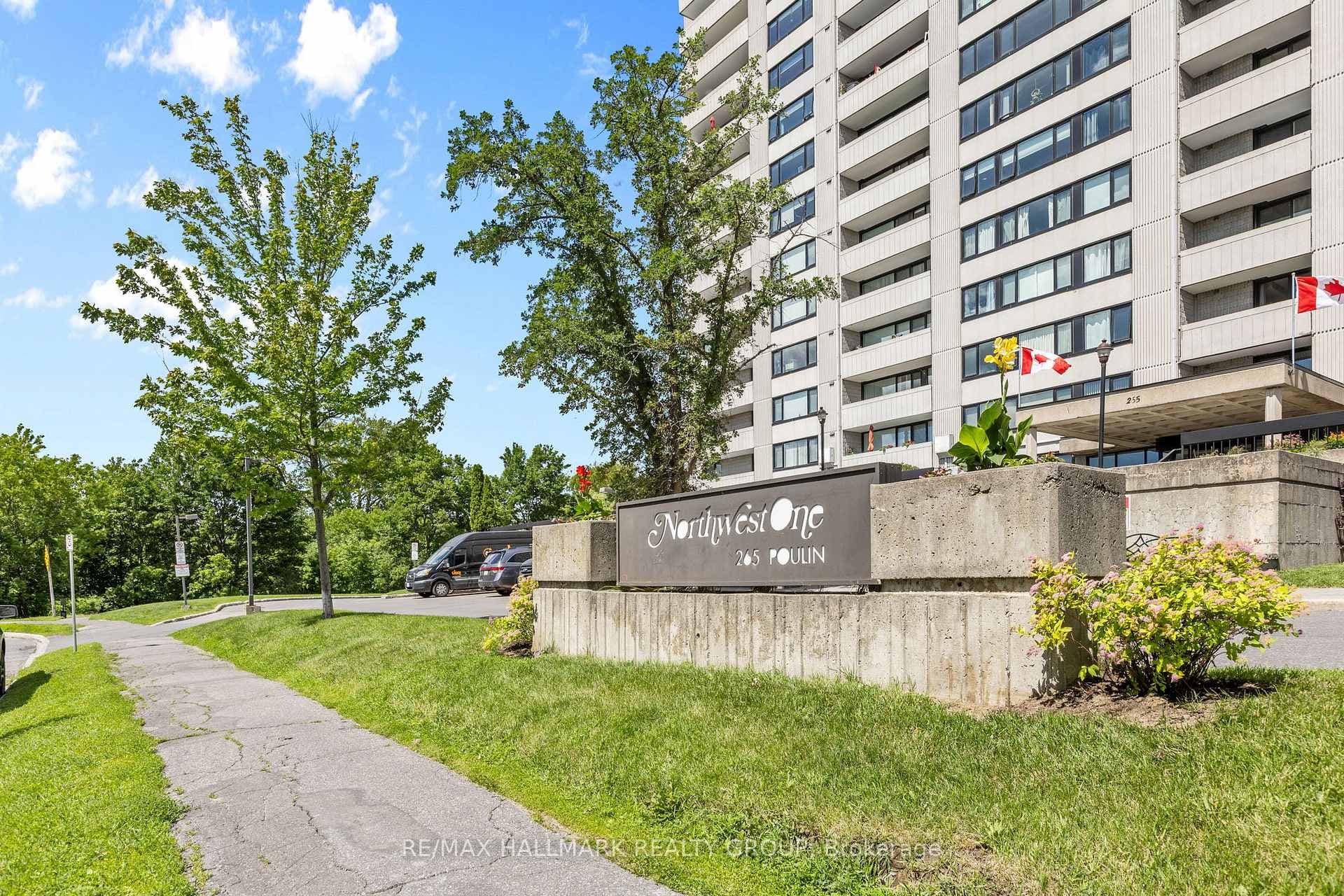 265 Poulin Avenue Unit 805 photo 2