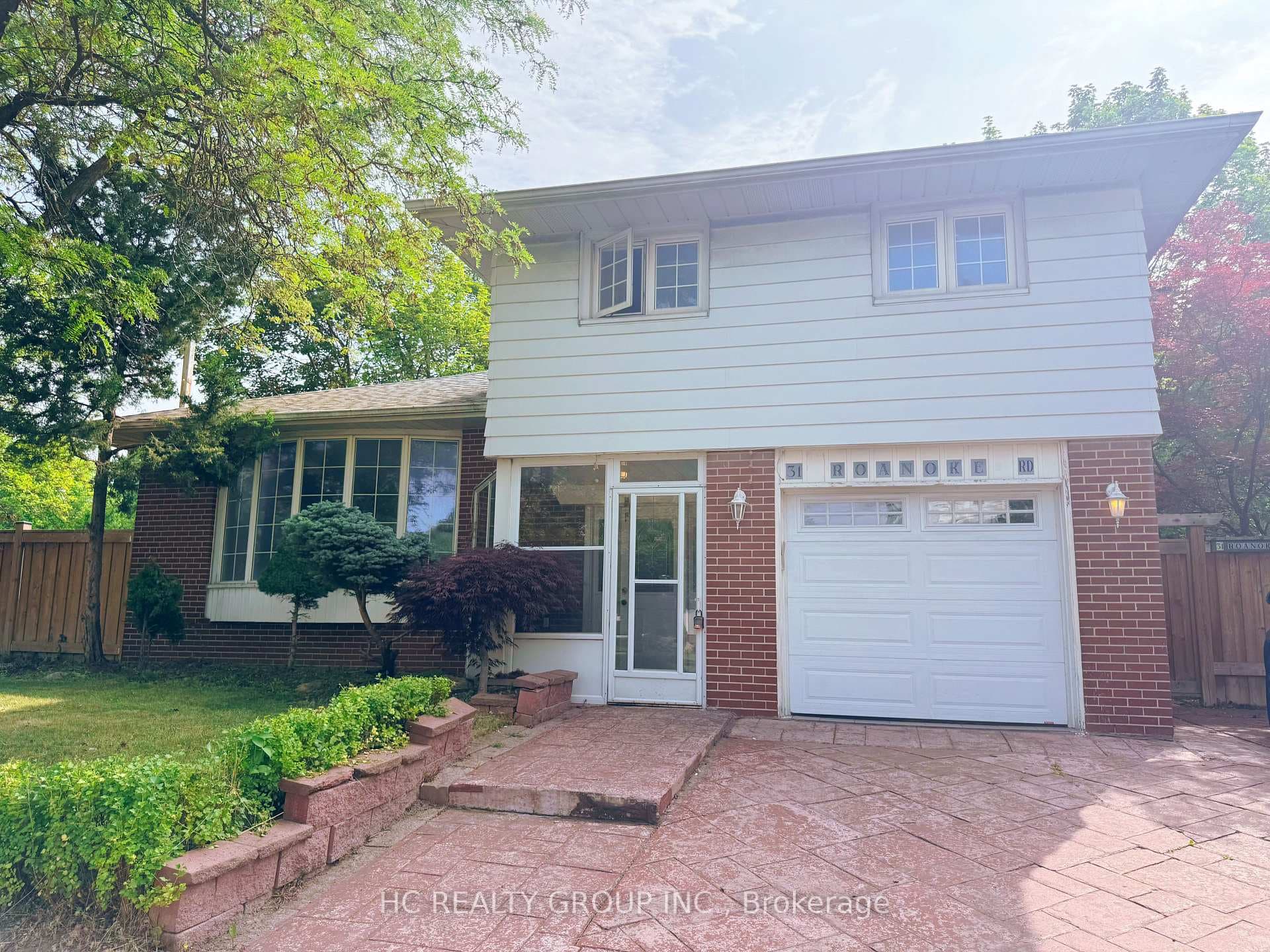 31 Roanoke Road photo 2