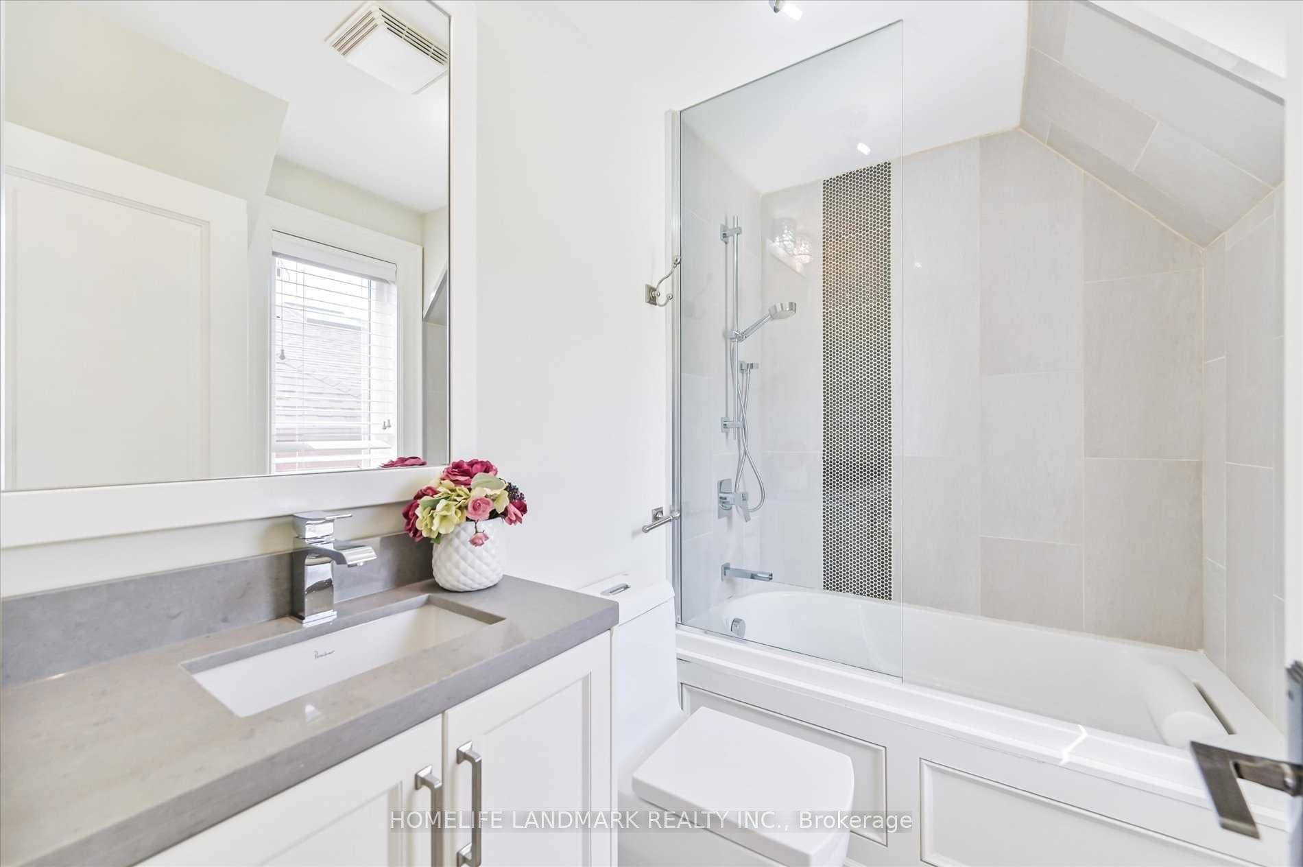 382 Empress Avenue photo 15