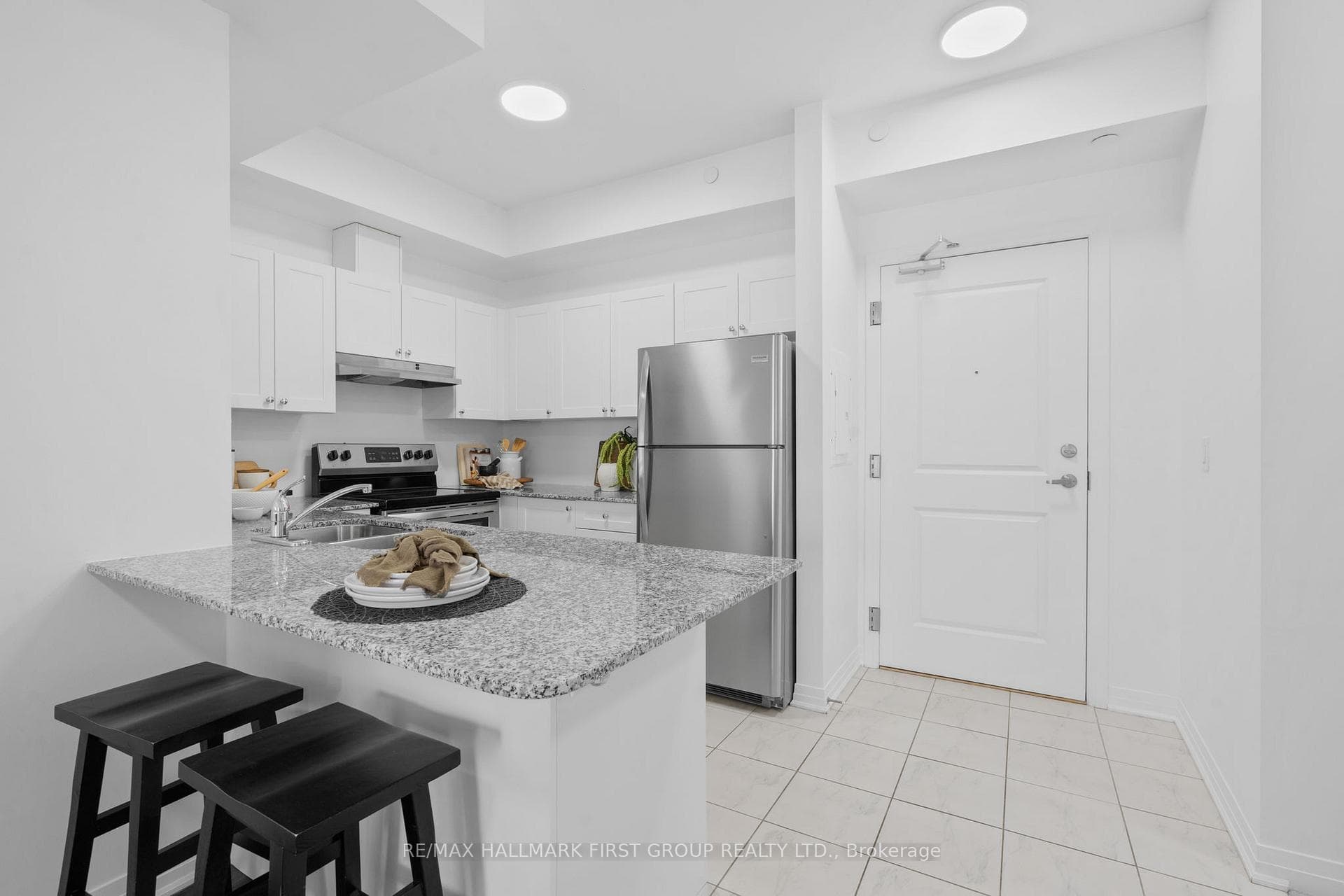 70 Shipway Avenue Unit 202 photo 5