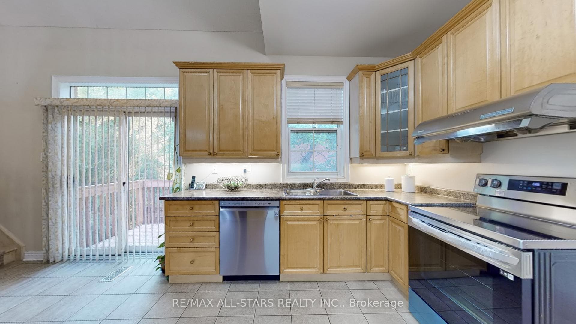 40 Melissa Way photo 10