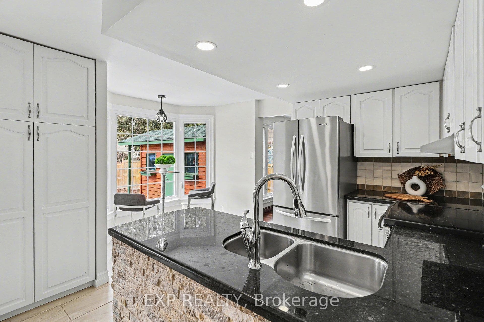 1528 Missyabit Drive photo 11