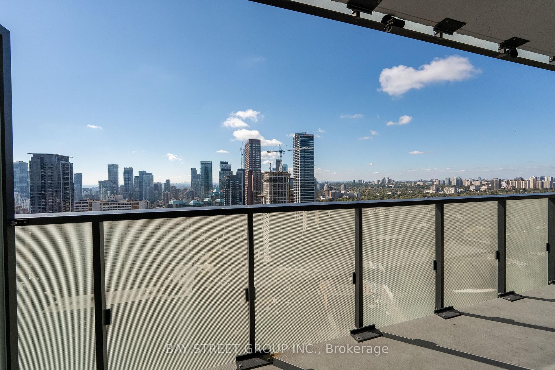 575 Bloor Street Unit 3310 photo 22