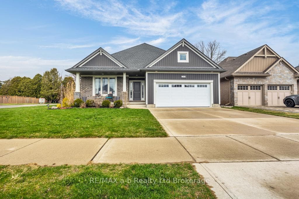 241 Wilson Avenue photo 3