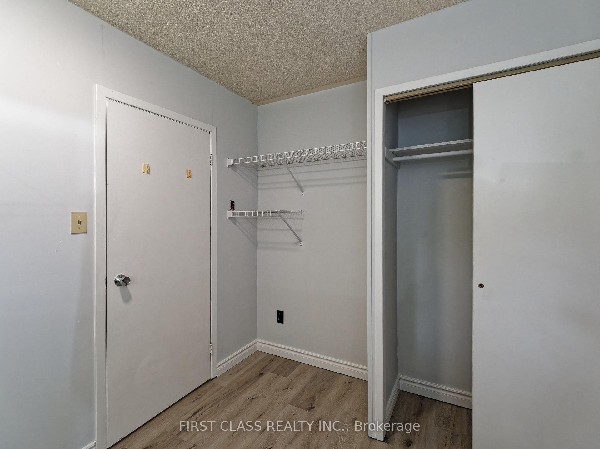 169 Angus Drive photo 28