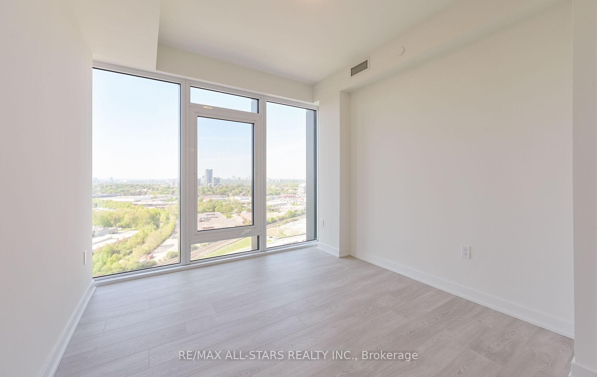 1 Quarrington Lane Unit 2309 photo 26