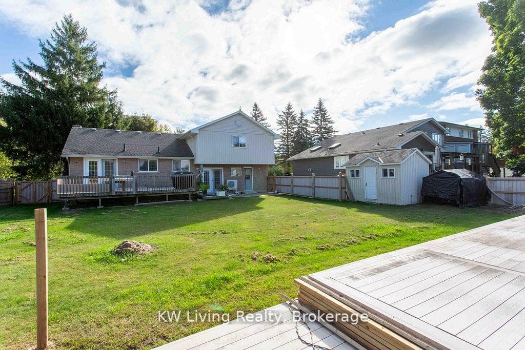 702 Lake Drive photo 6