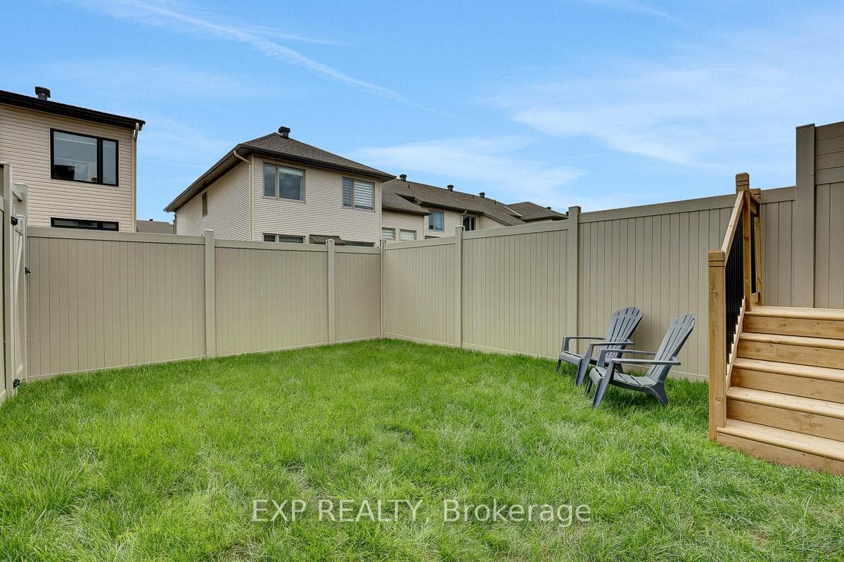 512 triangle Street photo 48