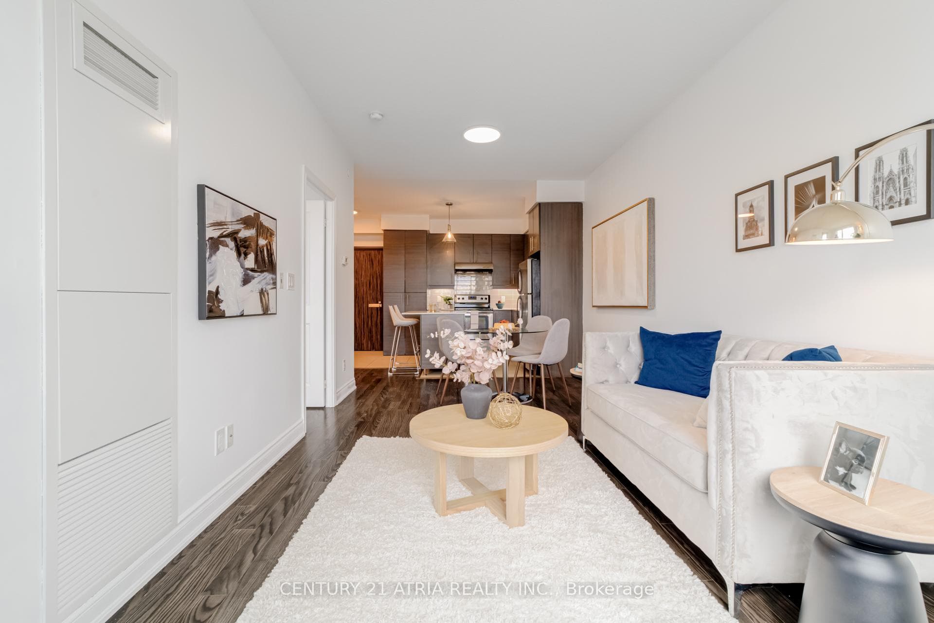 325 South Park Road Unit 609 photo 14