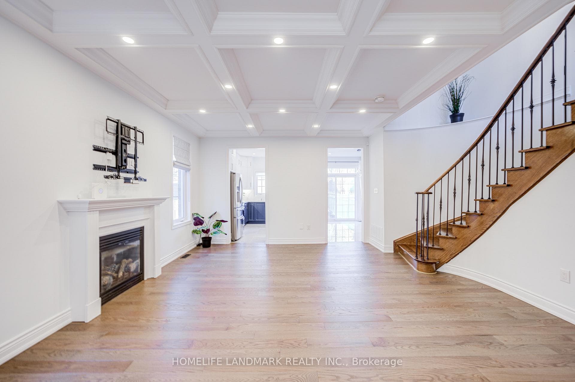 24 Haskett Drive photo 6