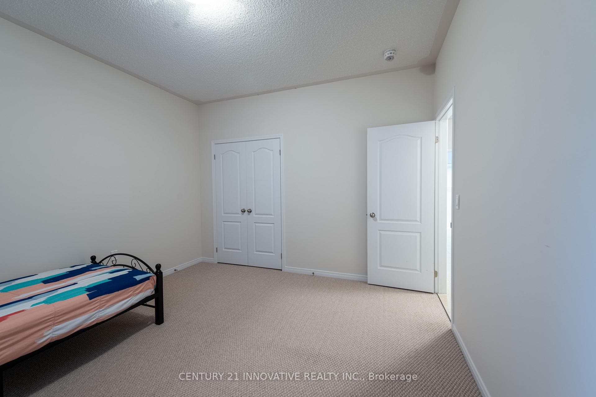 941 Avery Avenue photo 15