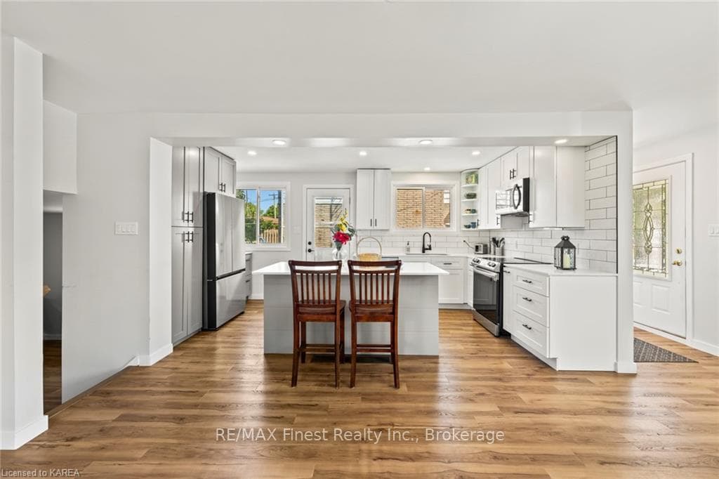 154 SEAFORTH Road photo 7
