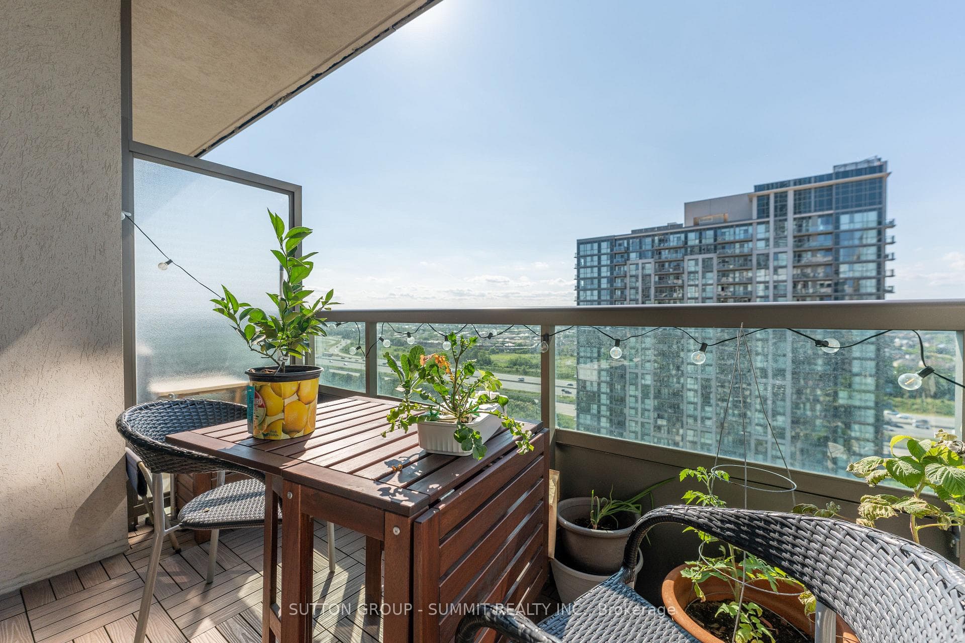 335 Rathburn Road Unit 2103 photo 31