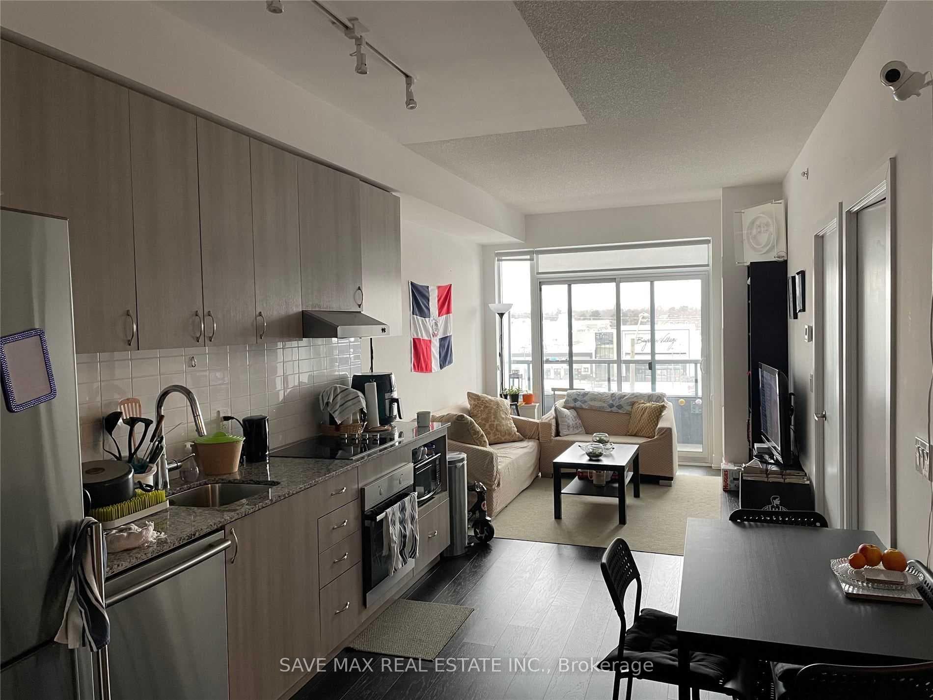 7 Kenaston Gardens Unit 220 photo 3