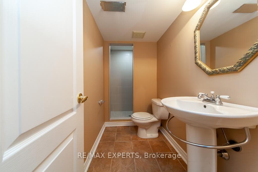 14 Plummer Road photo 46