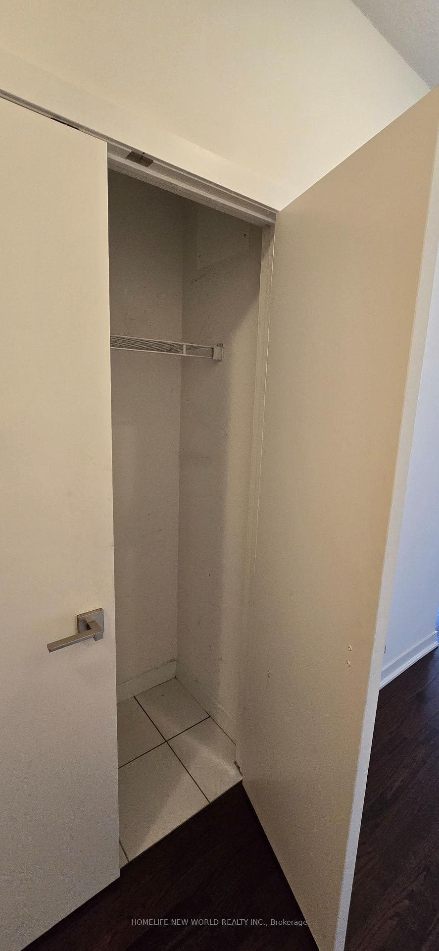 770 Bay Street Unit 2208 photo 7