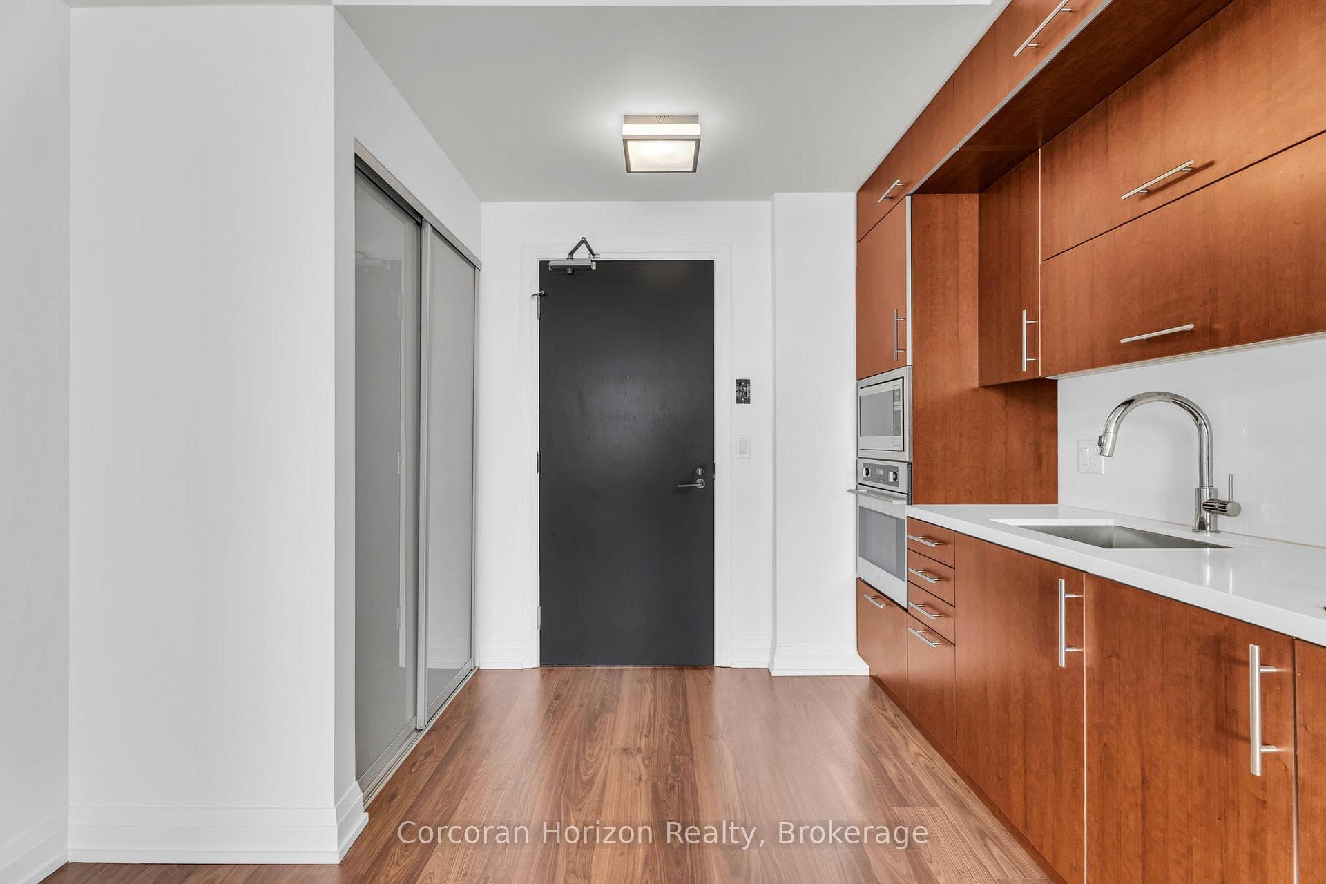 2 Anndale Drive Unit 1607 photo 4